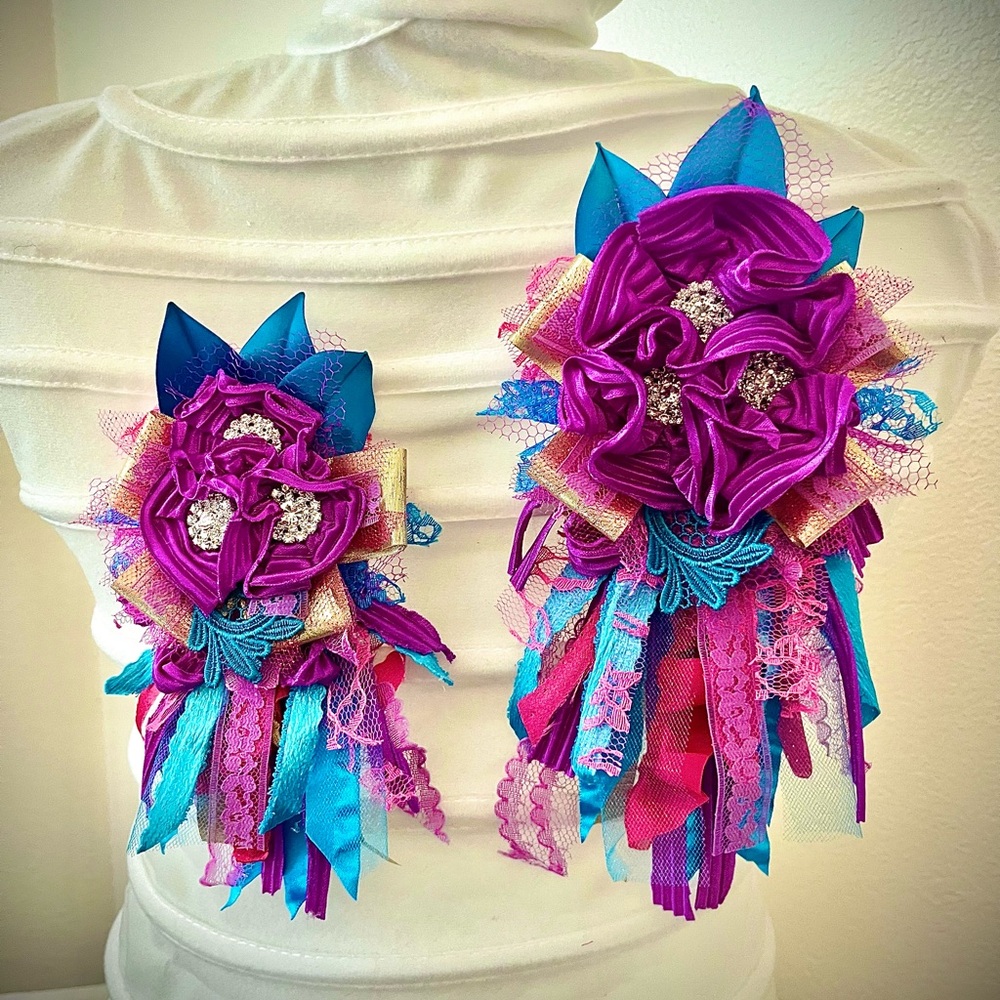 Vibrant Floral Ribbon Brooch Set